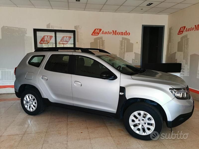 Usata Dacia Duster Prestige 100 CV (73 kW) 2022 Grigio Station wagon