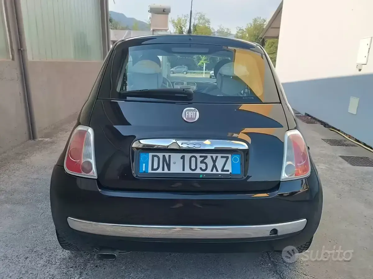 Usata Fiat 500 101 CV (74 kW) 2008 Nero Utilitaria
