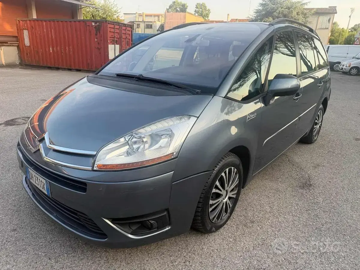 Usata Citroën Grand C4 Picasso 125 CV (91 kW) 2007 Grigio Monovolume