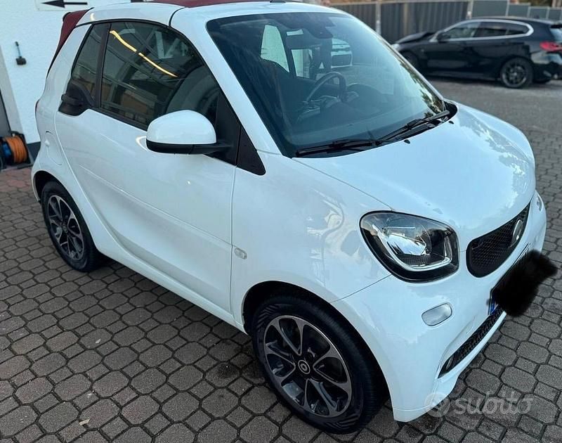 Usata Smart ForTwo Cabrio Passion 90 CV (66 kW) 2017 Bianco Cabrio