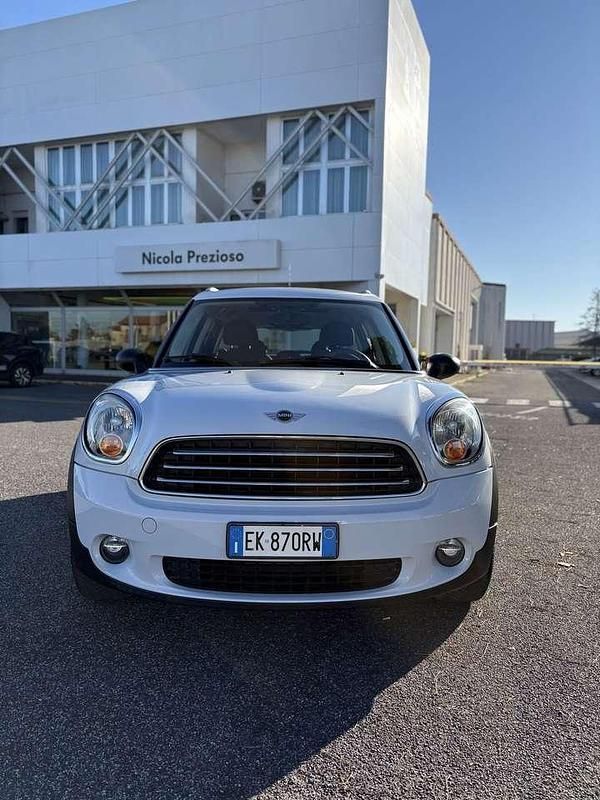Usata Mini One Countryman 98 CV (72 kW) 2011 Bianco SUV