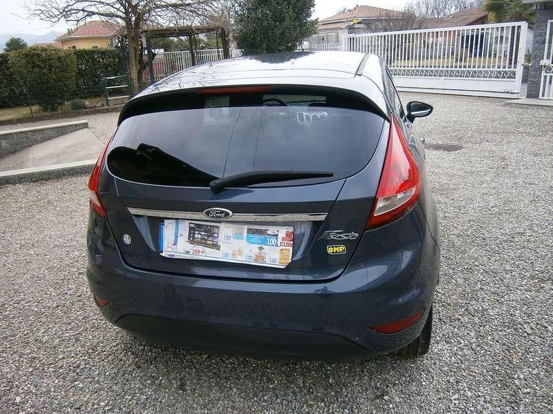 Usata Ford Fiesta Titanium 60 CV (44 kW) 2011 Berlina