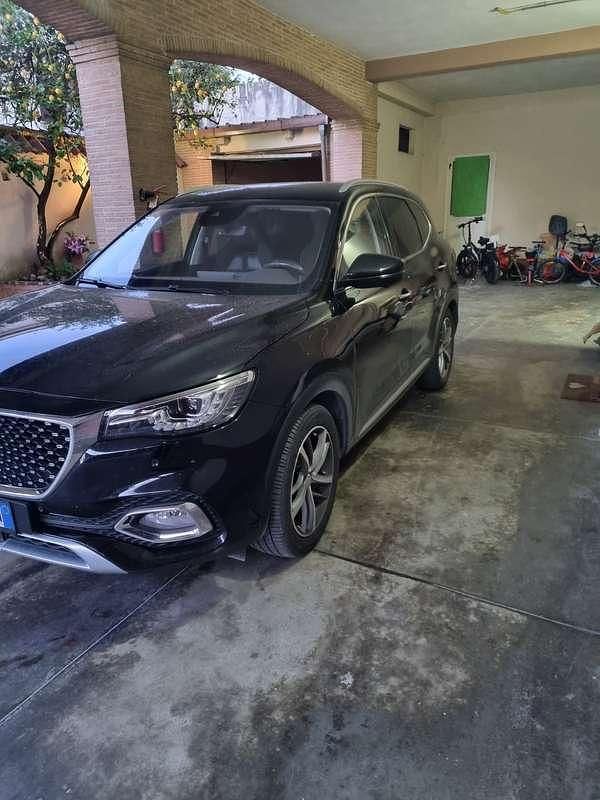 Usata MG HS Luxury 162 CV (119 kW) 2023 SUV