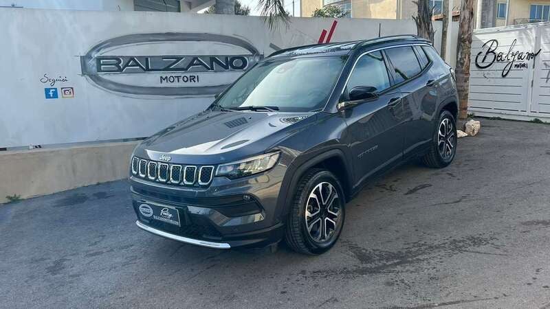 Grigio Usata 2021 Jeep Compass Limited SUV | 24.999 € (Buon prezzo) - Immagine 1/4