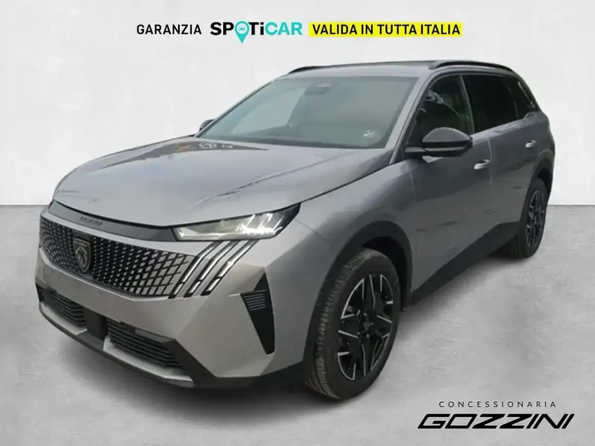 Usata Peugeot 5008 Allure 136 CV (100 kW) 2026 SUV