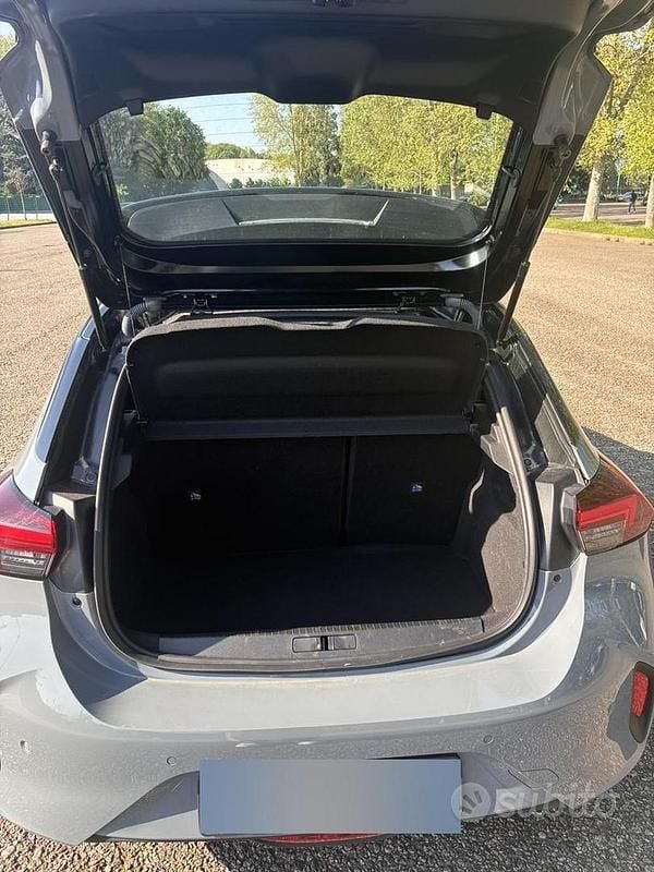 Usata Opel Corsa S 75 CV (55 kW) 2024 Grigio Utilitaria