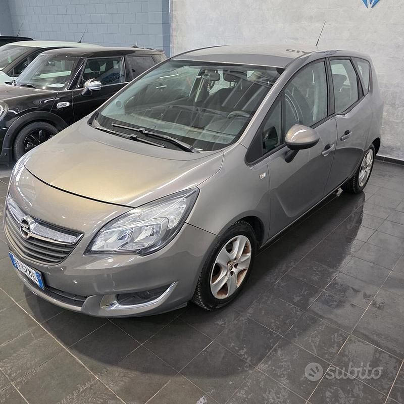 Occasion Opel Meriva 101 ch (74 kW) 2016 Marron Monospace