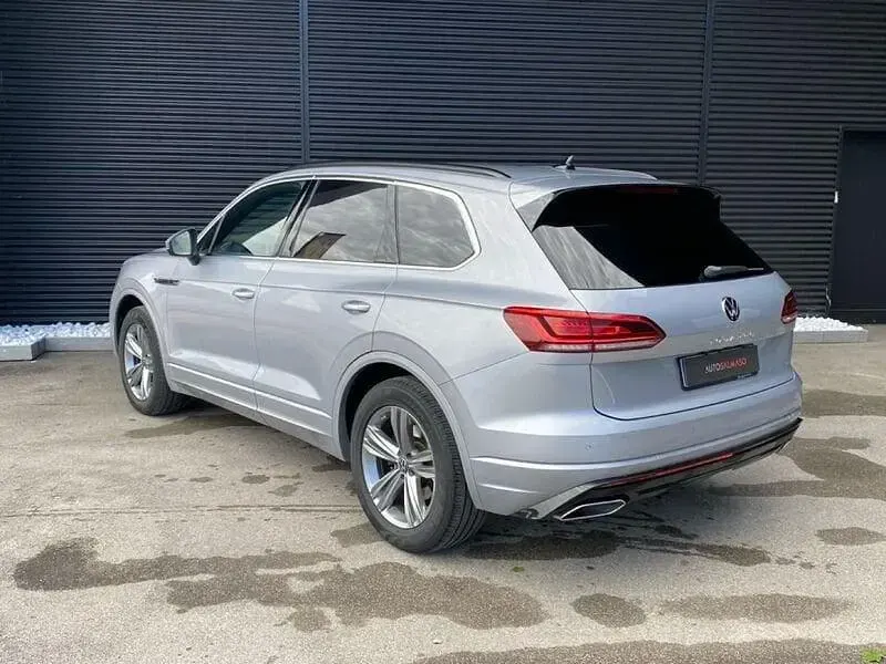 Usata VW Touareg Elegance 286 CV (210 kW) 2021 Argento SUV