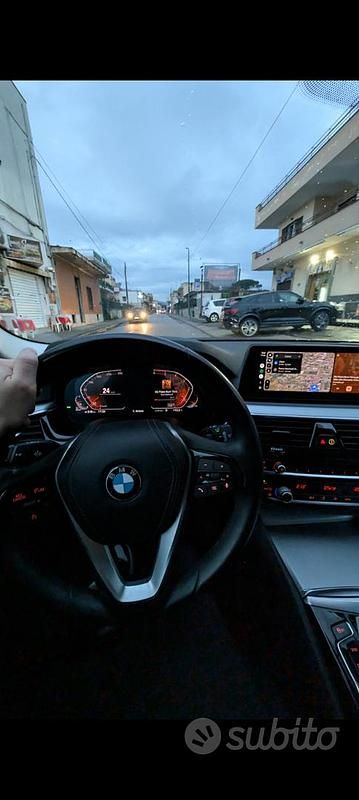 Usata BMW 518 2019 Nero Berlina