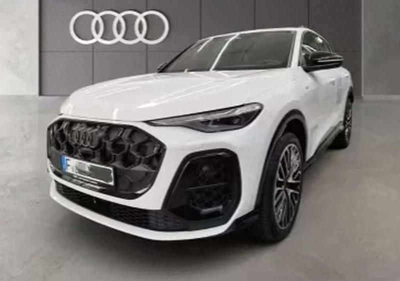 Usata Audi Q5 Ambiente 204 CV (150 kW) 2025 Bianco ghiacciaio SUV