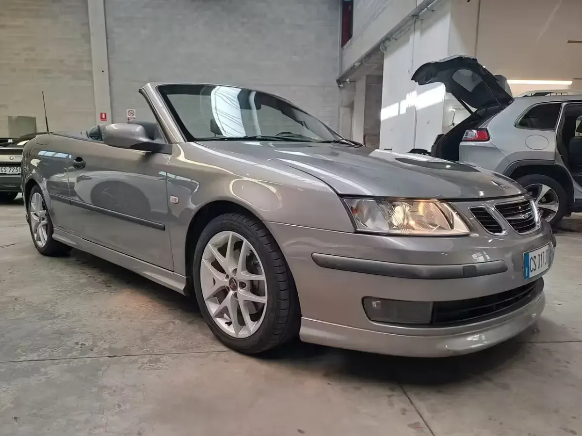 Usata Saab 9-3 Aero 210 CV (154 kW) 2005 Grigio Cabrio