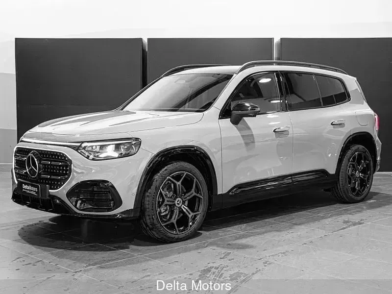 Usata Mercedes GLB200 AMG Line Premium Plus 163 CV (119 kW) 2026 SUV