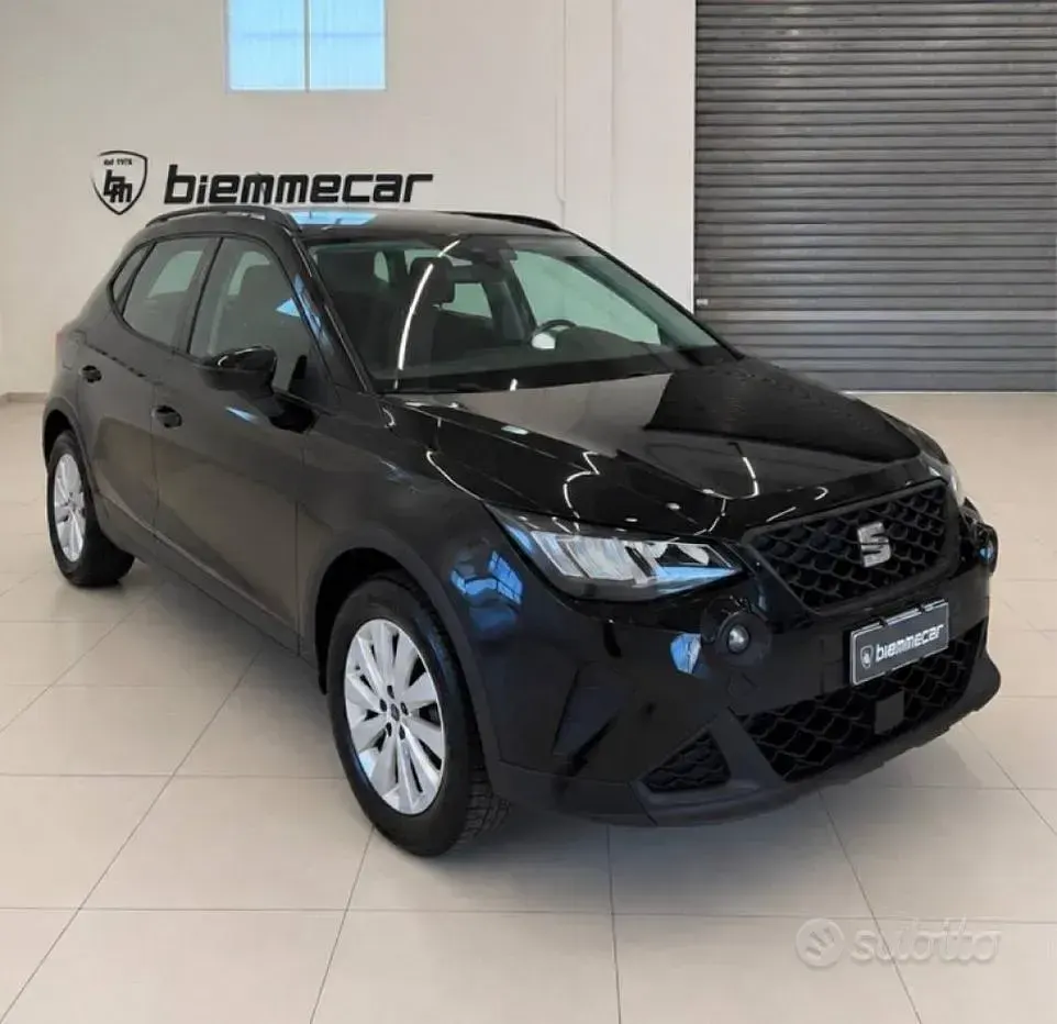 Usata Seat Arona Style 95 CV (69 kW) 2023 Nero SUV