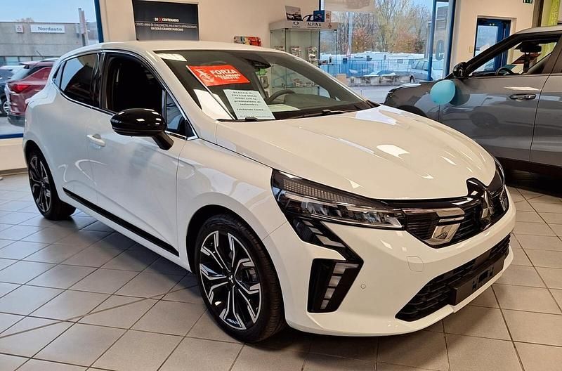 Grigio Nuova 2025 Mitsubishi Colt Due volumi | 17.990 € (Buon prezzo) - Immagine 1/4