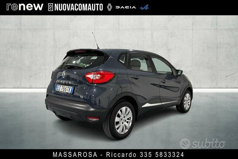Usata Renault Captur 90 CV (66 kW) 2015 Grigio SUV