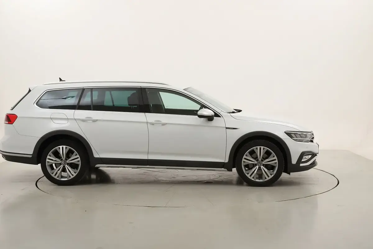 Usata VW Passat Alltrack 200 CV (147 kW) 2023 Station wagon