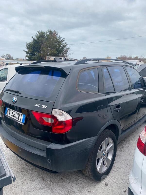 Usato 2004 BMW X3 3.0 Benzin 231 CV (2.900 €)