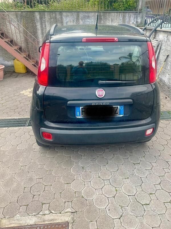 Nero Usata 2017 Fiat Panda Lounge Due volumi | 5200 € (Super prezzo) - Immagine 1/4