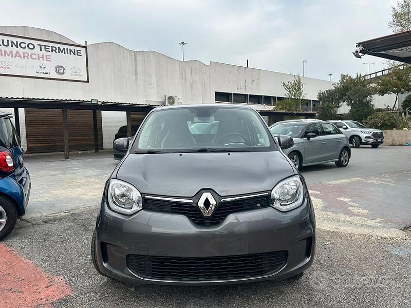 Usata Renault Twingo Intens 73 CV (53 kW) 2019 Grigio Utilitaria