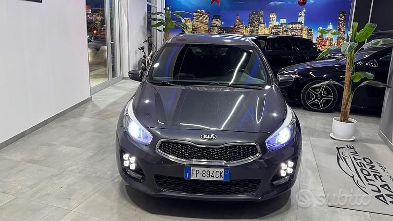 Usata Kia Ceed GT GT-Line 136 CV (100 kW) 2018 Grigio Berlina
