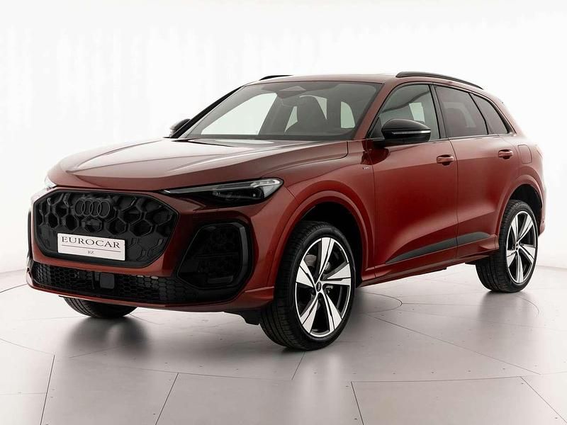 Rosso granatina metallizzato Nuova 2025 Audi Q5 S-Line SUV | 77.900 € (Ottimo prezzo) - Immagine 1/4