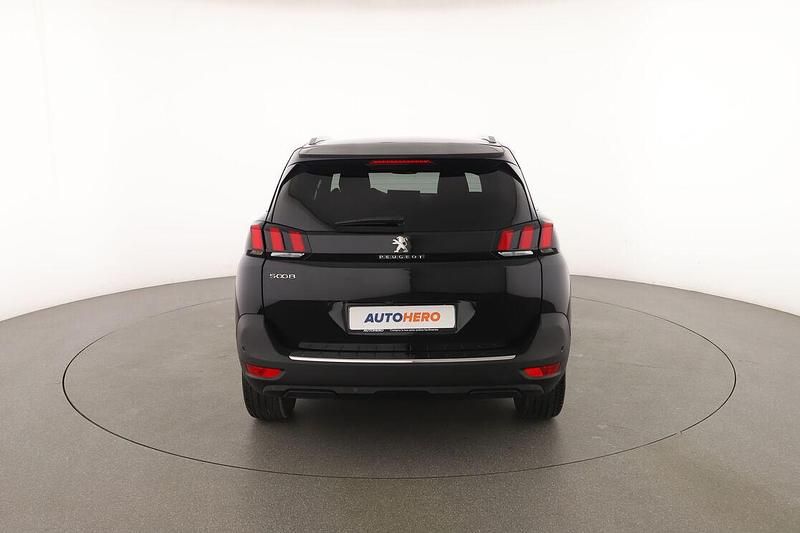Usata Peugeot 5008 Allure 131 CV (96 kW) 2023 Nero SUV