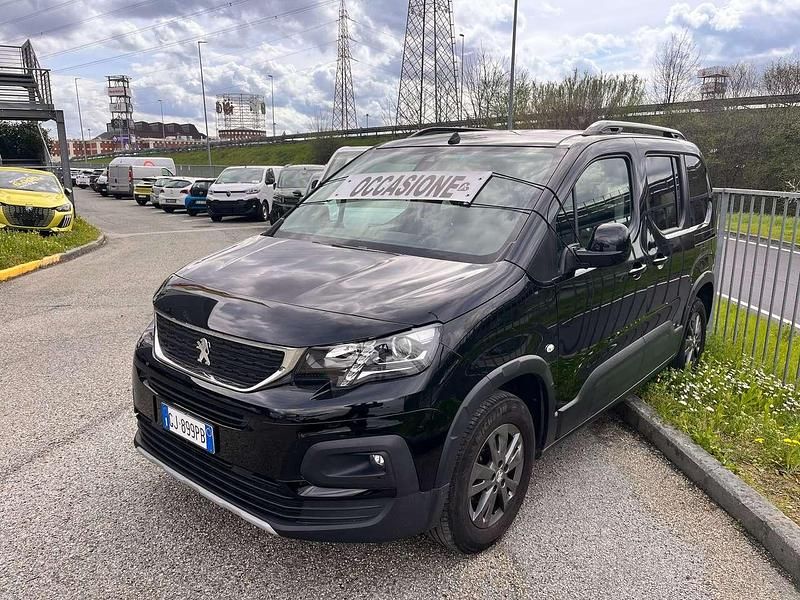 Usata Peugeot Rifter Allure 102 CV (75 kW) 2022 Nero Monovolume