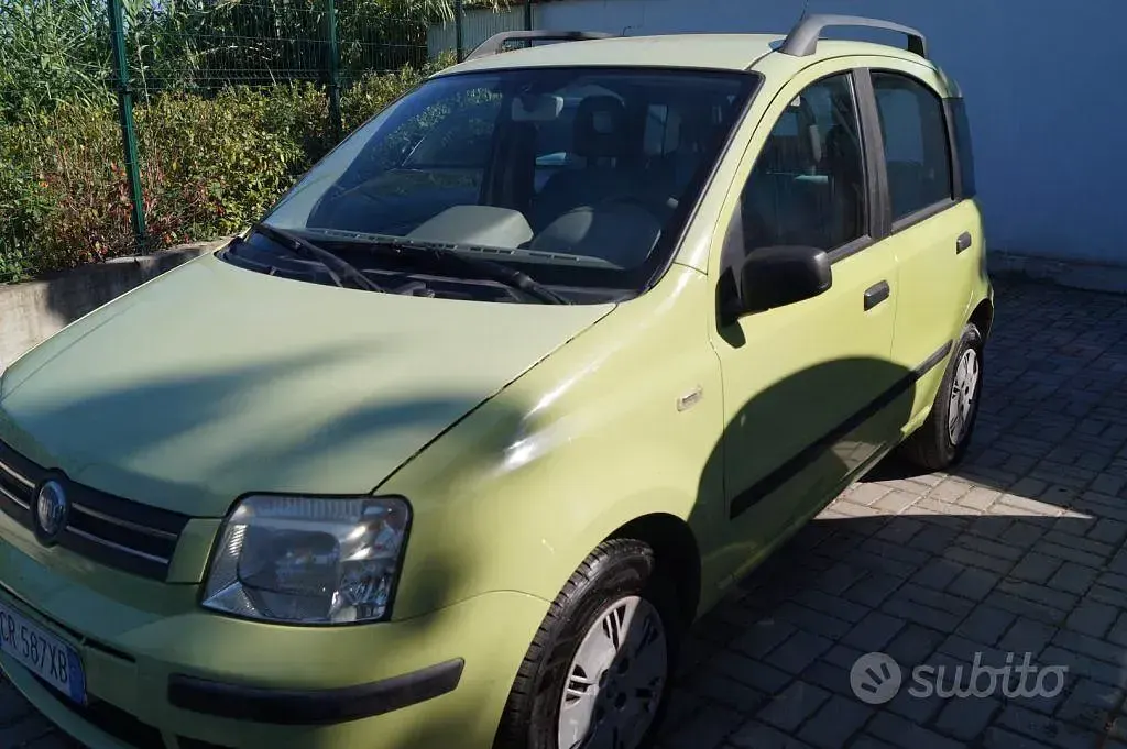 Usata Fiat Panda Dynamic 60 CV (44 kW) 2004 Verde Utilitaria