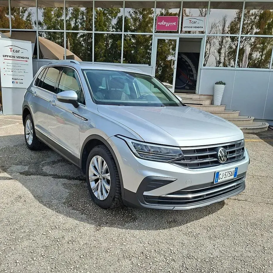 Usata VW Tiguan Life 150 CV (110 kW) 2022 Grigio SUV
