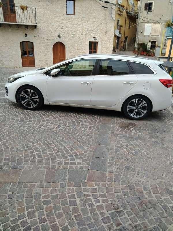 Usata Kia Ceed Sportswagon GT-Line 120 CV (88 kW) 2016 Station wagon