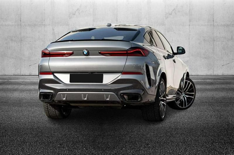 Usata BMW X6 M Sport 298 CV (219 kW) 2025 Grigio metallizzato SUV