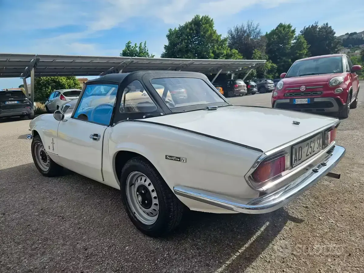 Usata Triumph Spitfire 1970 Bianco Cabrio