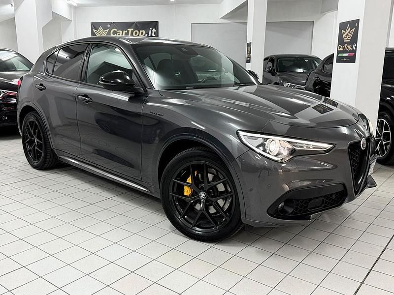 Usata Alfa Romeo Stelvio Veloce 209 CV (153 kW) 2021 Grigio SUV