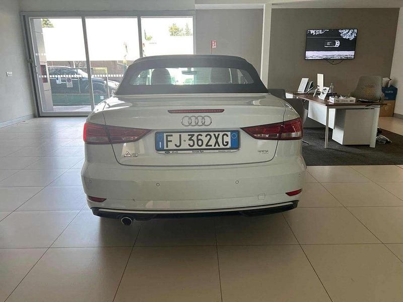 Usata Audi A3 Cabriolet Design 116 CV (85 kW) 2017 Bianco Cabrio