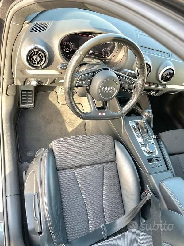 Usata Audi A3 S-line plus 184 CV (135 kW) 2017 Grigio Berlina