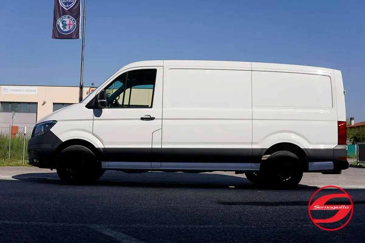 Usata VW Crafter 140 CV (102 kW) 2020 Bianco Furgone