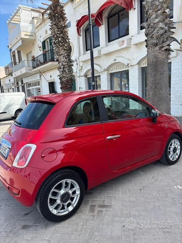 Usata Fiat 500 100 CV (73 kW) 2009 Rosso Utilitaria