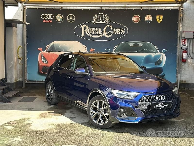 Usata Audi A1 110 CV (80 kW) 2023 Blu SUV