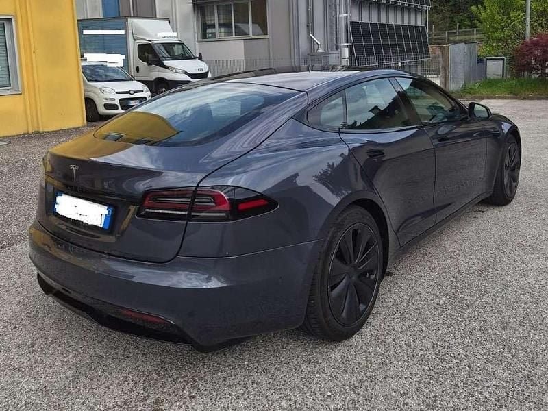 Usata Tesla Model S Performance 356 kW (485 CV) 2023 Nero Utilitaria