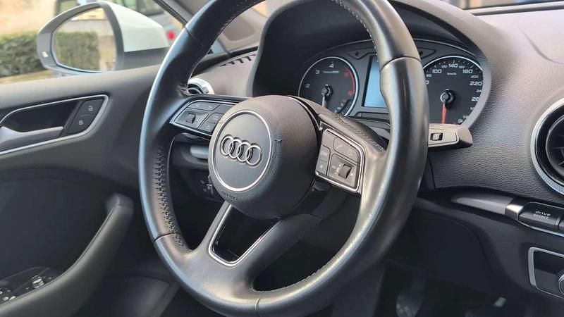 Usata Audi A3 Sport 110 CV (80 kW) 2017 Berlina