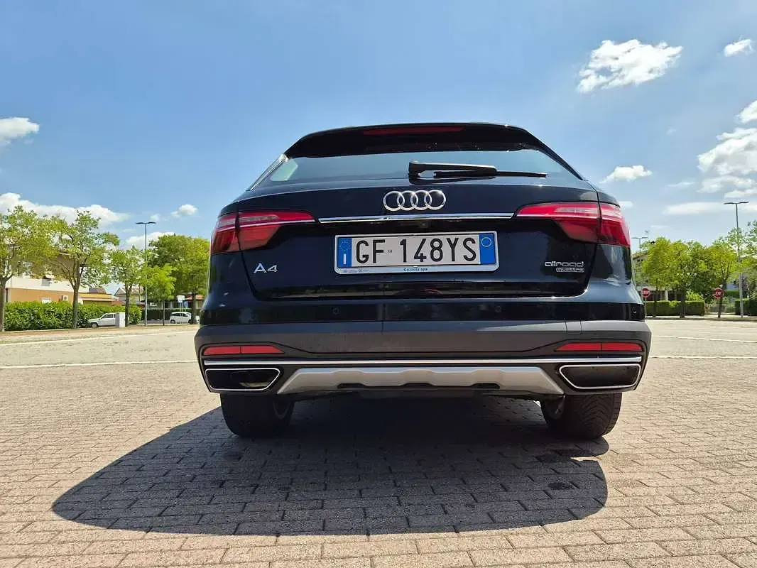 Usata Audi A4 Allroad Business 231 CV (169 kW) 2020 Nero Station wagon