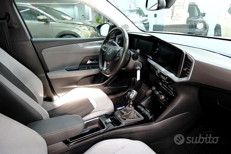 Usata Opel Mokka Elegance 136 CV (100 kW) 2023 Grigio SUV