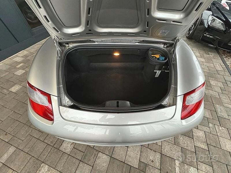 Usata Porsche Boxster 239 CV (175 kW) 2005 Grigio Cabrio