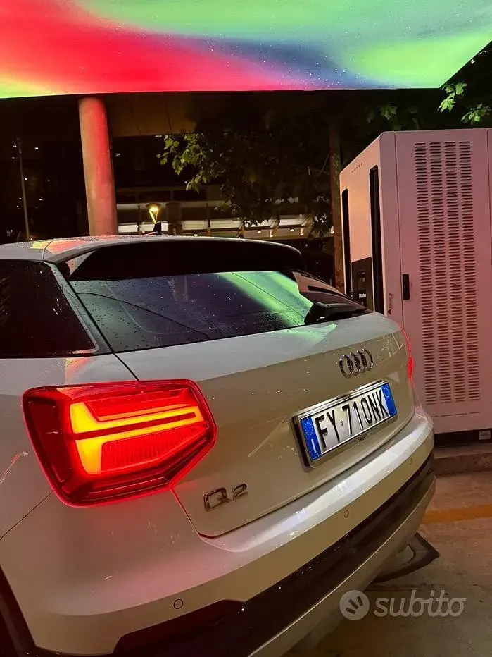 Usata Audi Q2 150 CV (110 kW) 2019 Bianco SUV
