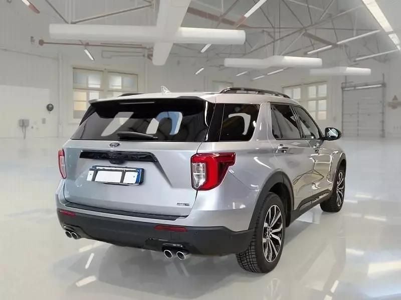Usata Ford Explorer ST-Line 363 CV (266 kW) 2022 Grigio SUV