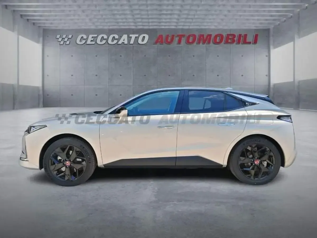 Nuova DS Automobiles DS4 Performance Line Plus 225 CV (165 kW) 2025 Grigio SUV