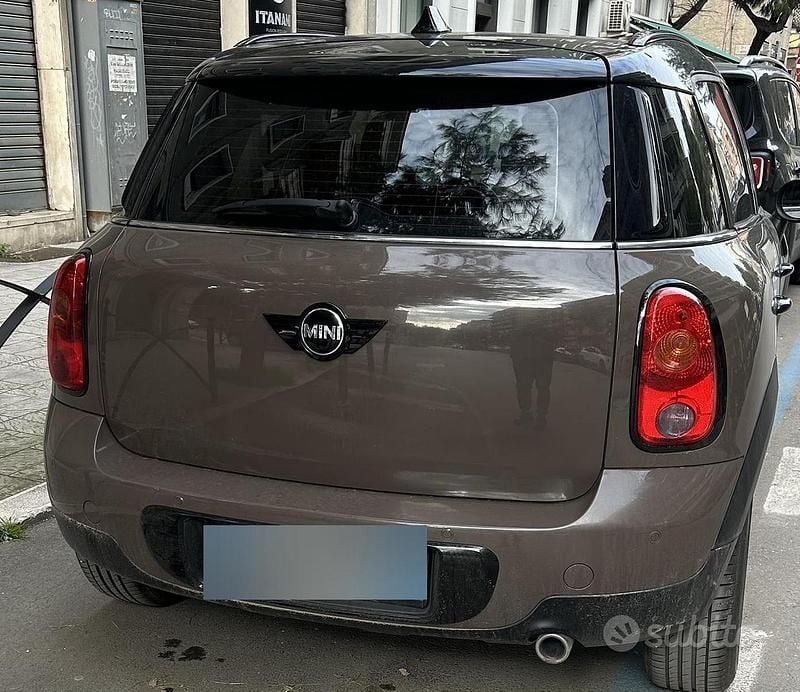 Usata Mini Cooper Countryman 2011 Marrone SUV