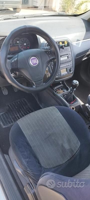 Usata Fiat Grande Punto 120 CV (88 kW) 2007 Utilitaria