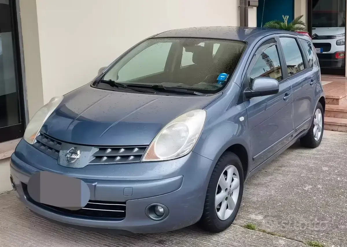 Usata Nissan Note 88 CV (64 kW) 2008 Grigio Utilitaria