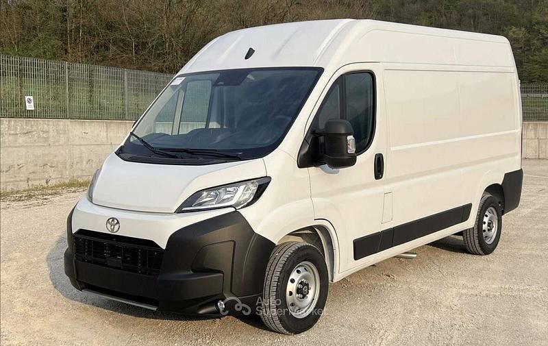 Nuova Toyota Proace 120 CV (88 kW) 2025 Bianco Monovolume